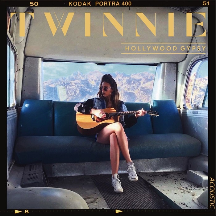 Twinnie - Hollywood Gypsy (Acoustic)（2020/FLAC/分轨/275M）